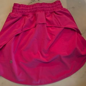 Pink Lulu lemon  skirt with shorts under - NWOT